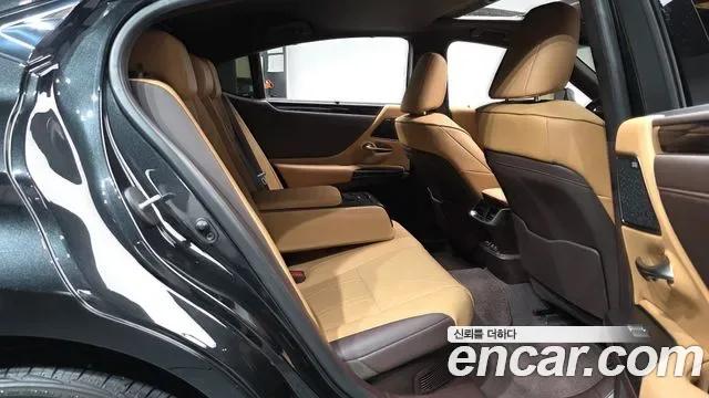 Lexus ES, миниатюра 17
