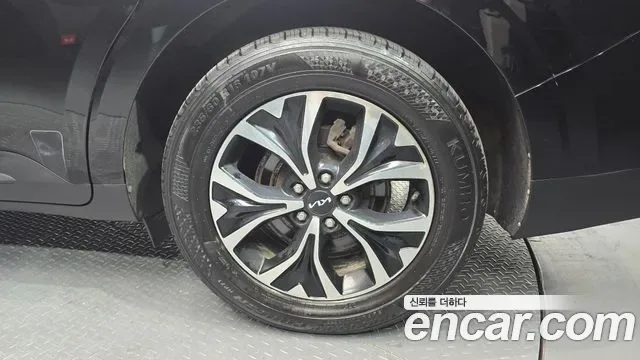 Kia Carnival дизель 9 мест Prestige, миниатюра 21