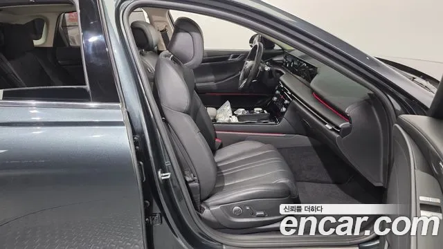 Genesis G80 бензин 3.5 Turbo AWD ( ), миниатюра 2