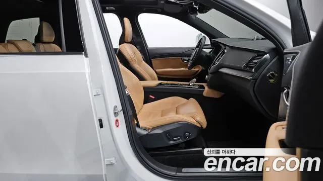 Volvo XC90 T8 гибрид, миниатюра 9