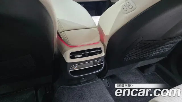 Genesis GV70 2.5T бензин 2WD ( ), миниатюра 26