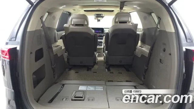 Kia Carnival дизель 7 мест, миниатюра 9