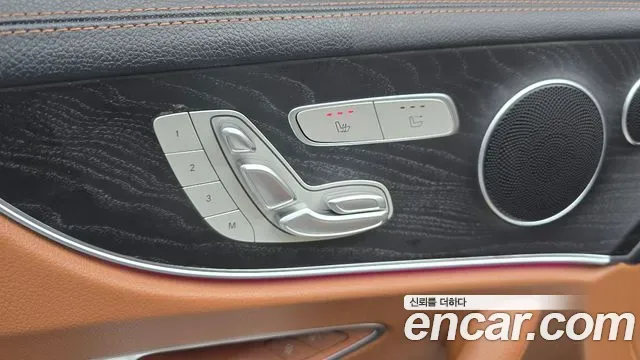 Mercedes-Benz E-Class E220d, миниатюра 20