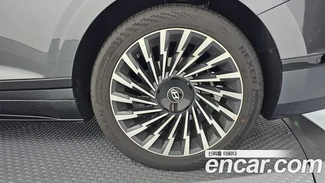Hyundai Grandeur Calligraphy, миниатюра 11