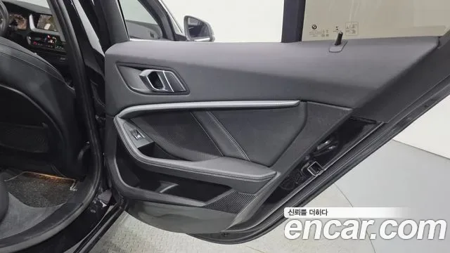 BMW 1 (F40) 120i, миниатюра 2