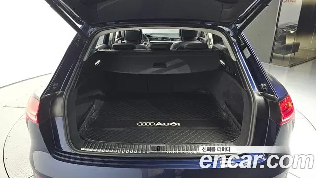 Audi e-, миниатюра 5