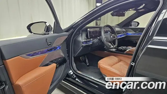 BMW 7 (G70) 740i xDrive M, миниатюра 4