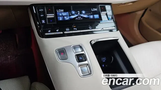 Hyundai Grandeur Calligraphy, миниатюра 7