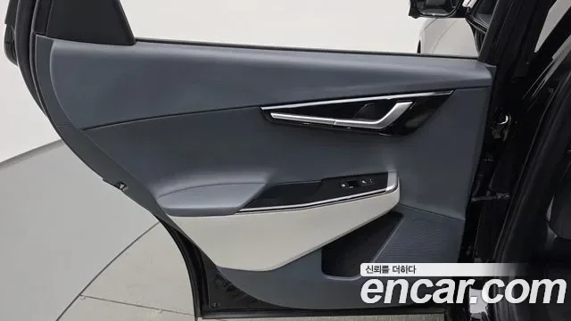Kia EV6, миниатюра 16