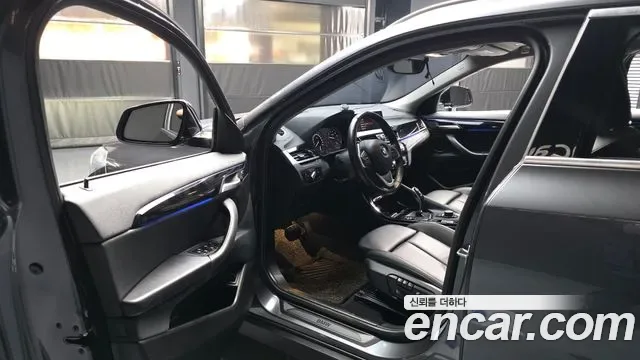 BMW X2 xDrive20i, миниатюра 9