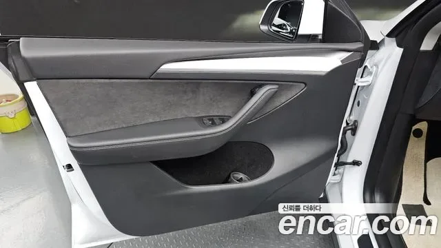 Tesla Y AWD, миниатюра 15