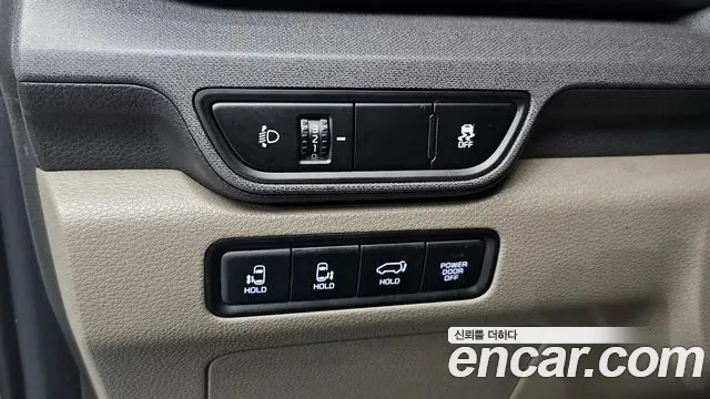 Kia Carnival HEV 9 мест, миниатюра 30