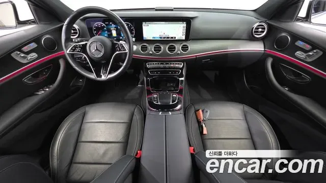 Mercedes-Benz E-Class E250, миниатюра 13