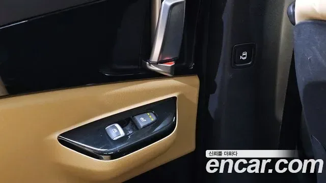 Kia Carnival бензин 9 мест, миниатюра 2