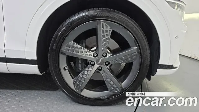 Genesis GV70 2.5T бензин 2WD ( ), миниатюра 20