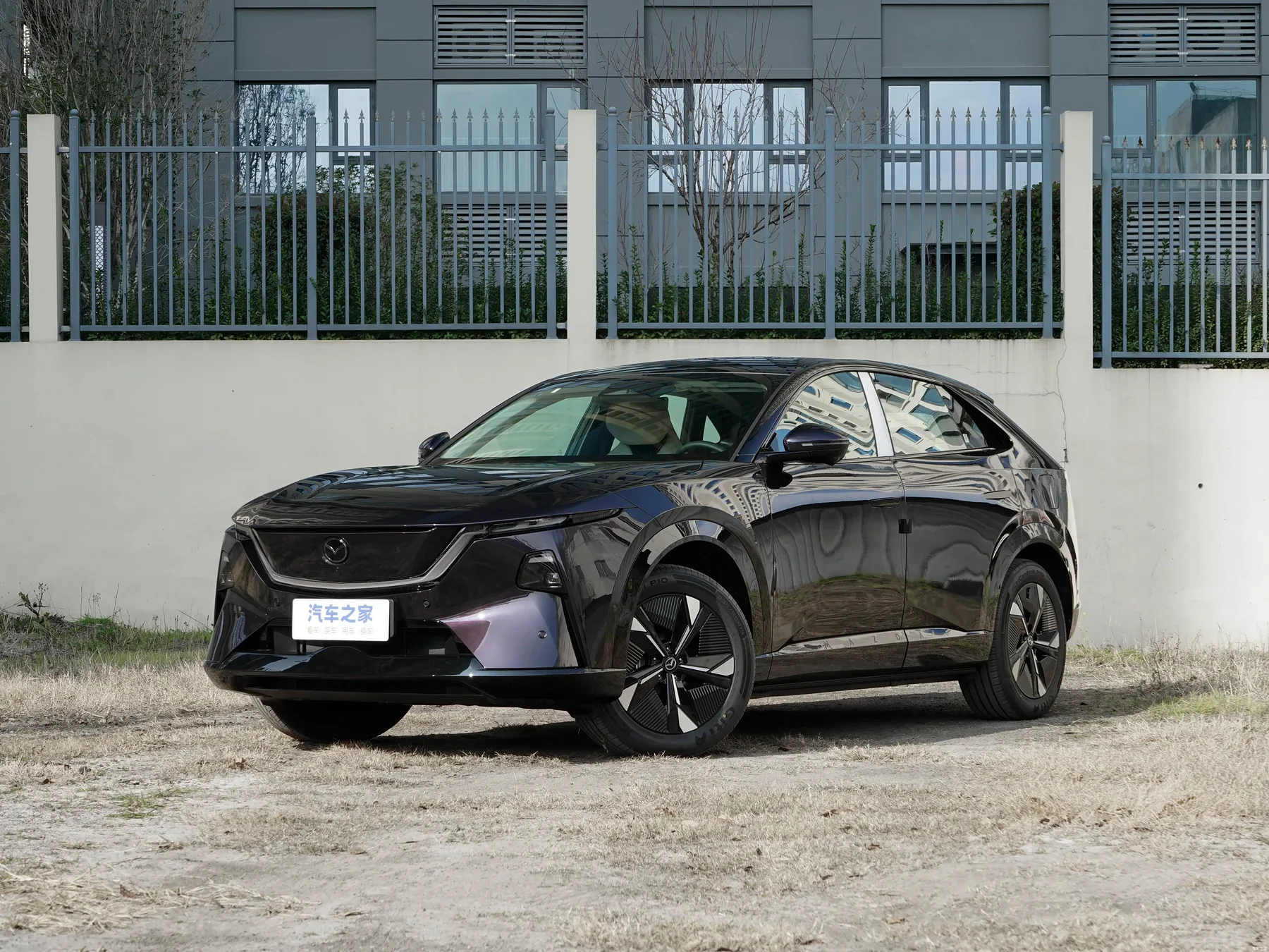Mazda EZ-60