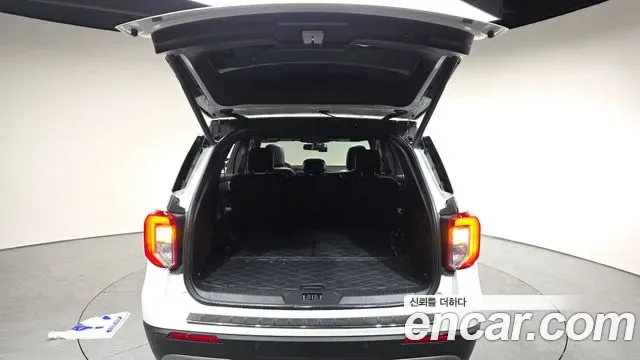 Ford Explorer 2.3 4WD, миниатюра 3