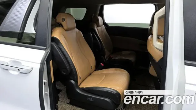 Kia Carnival дизель 9 мест Prestige, миниатюра 21