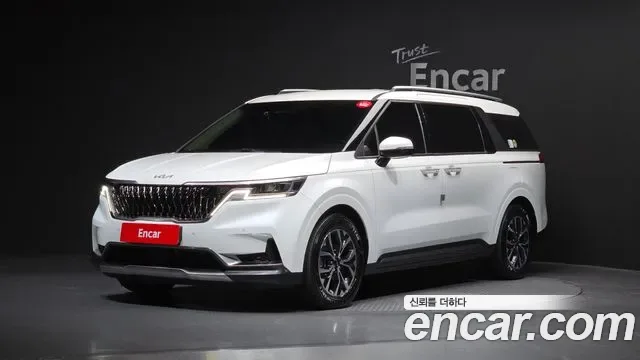 Kia Carnival дизель 9 мест