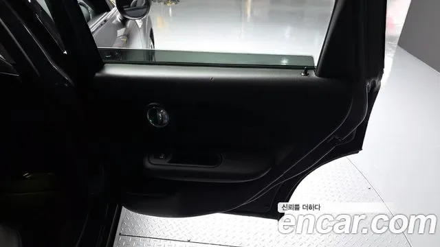 MINI Cooper II, миниатюра 6