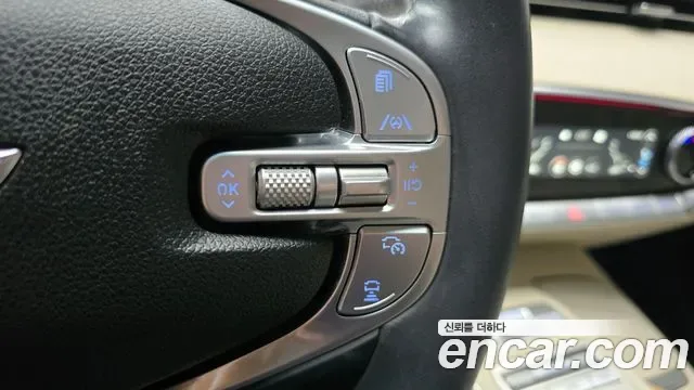 Genesis GV70 2.5T бензин 2WD ( ), миниатюра 2