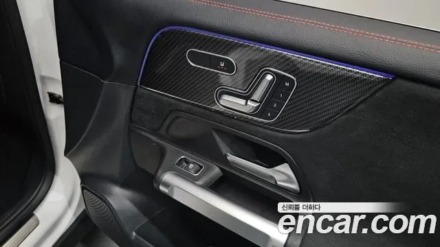 Mercedes-Benz GLB GLB250 4MATIC, миниатюра 3
