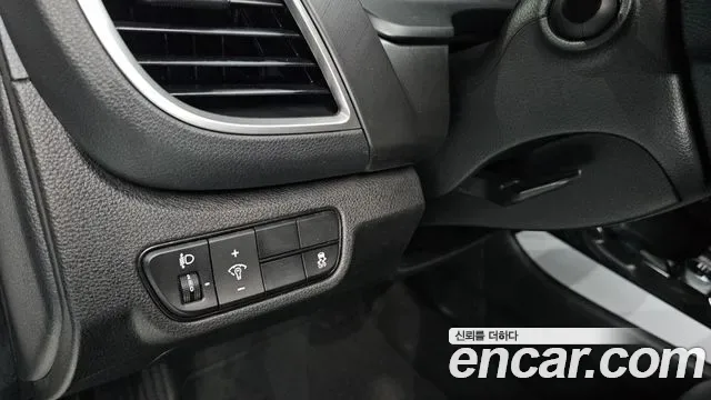 Kia Seltos бензин 1.6 Turbo 2WD Prestige, миниатюра 24