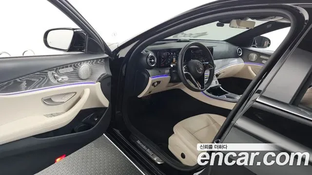 Mercedes-Benz E-Class E350 4MATIC, миниатюра 26