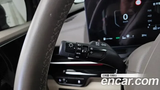 Kia Carnival бензин 9 мест Signature, миниатюра 8