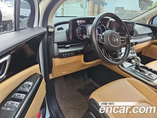Kia Carnival дизель 9 мест Prestige, миниатюра 4
