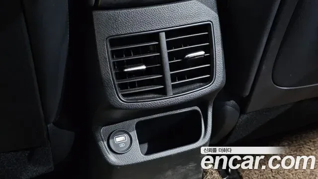 Kia Seltos бензин 1.6 Turbo 2WD Signature, миниатюра 9