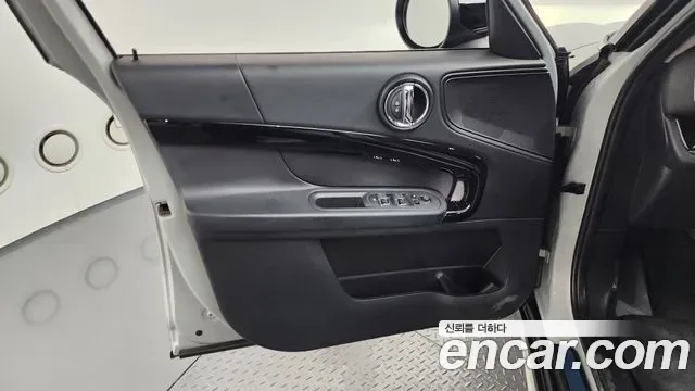 MINI Cooper ALL4 II, миниатюра 28