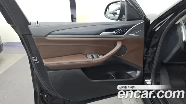 BMW X4 xDrive20i xLine, миниатюра 4