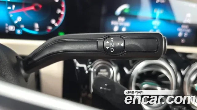Mercedes-Benz A-Class A220, миниатюра 22