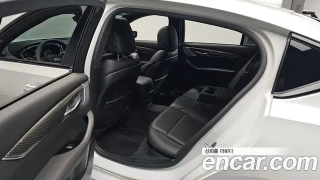 Cadillac CT5, миниатюра 3