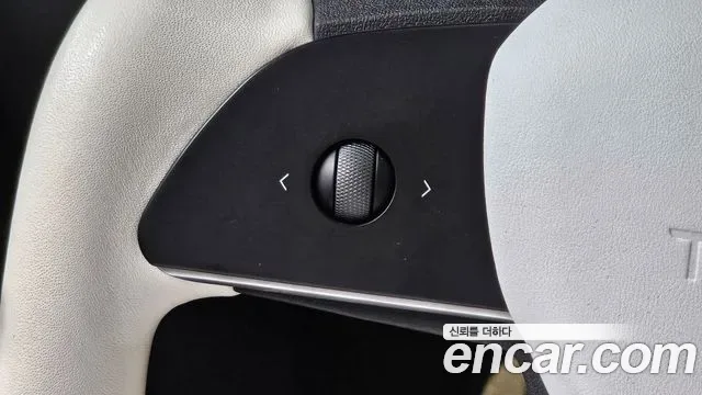Tesla Y AWD, миниатюра 7