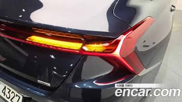 Kia K8 гибрид Signature, миниатюра 3