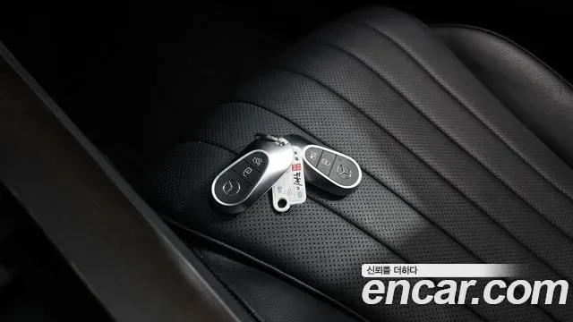 Mercedes-Benz E-Class E300 4MATIC, миниатюра 20