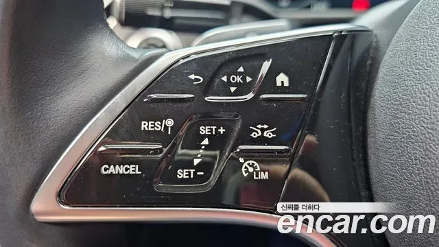 Mercedes-Benz E-Class E220d 4MATIC, миниатюра 17
