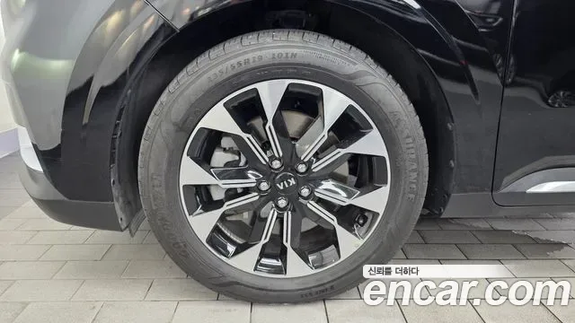 Kia Carnival бензин 9 мест, миниатюра 13