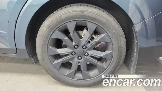 Kia Carnival дизель 9 мест Signature, миниатюра 18