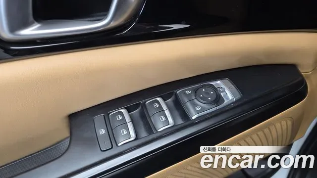 Kia Carnival дизель 9 мест Prestige, миниатюра 5