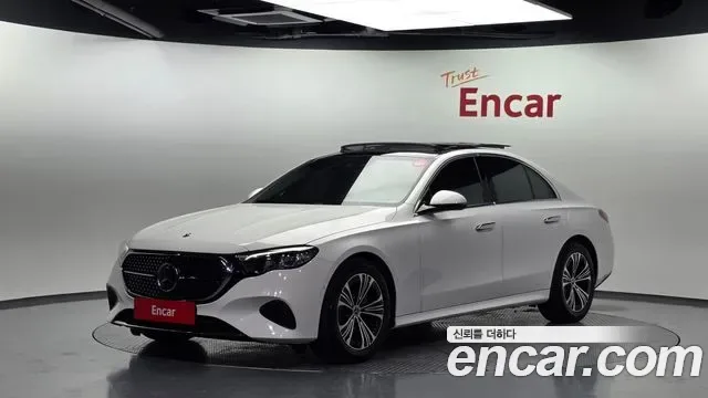 Mercedes-Benz E-Class E200
