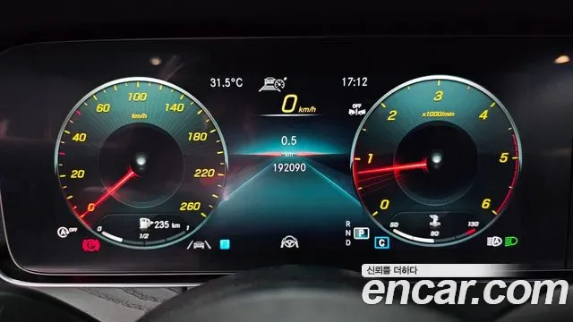 Mercedes-Benz E-Class E220d 4MATIC AMG Line, миниатюра 5