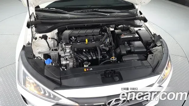 Hyundai Avante AD, миниатюра 28