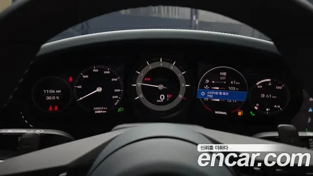 Porsche 911 4 GTS, миниатюра 5