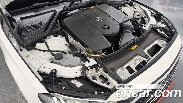 Mercedes-Benz E-Class E200 AMG Line, миниатюра 14