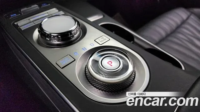 Genesis GV70 2.5T бензин AWD ( ), миниатюра 30
