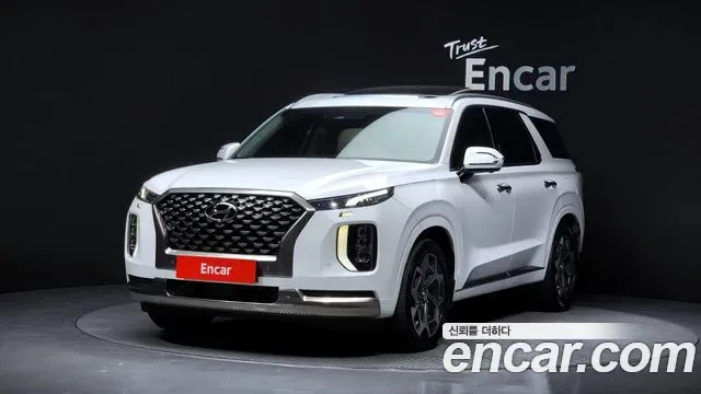 Hyundai Palisade дизель 2.2 2WD Calligraphy