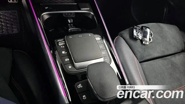 Mercedes-Benz GLB AMG GLB35 4MATIC, миниатюра 14